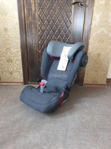   Britax Roemer Kidfix III M (15-36 )  5